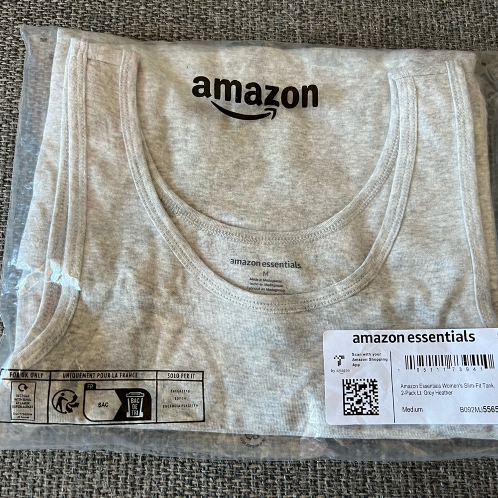 Amazon Essentials Women's Slim-Fit Tank, Pack of 2